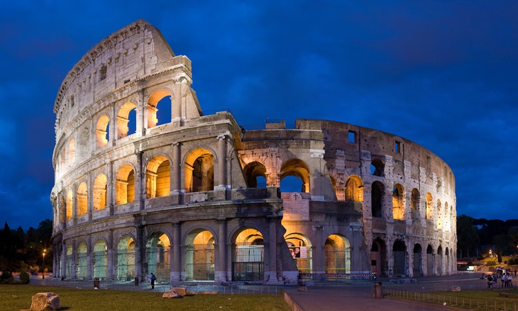 4 Alasan Utama untuk Anda yang Ingin Traveling ke Italia