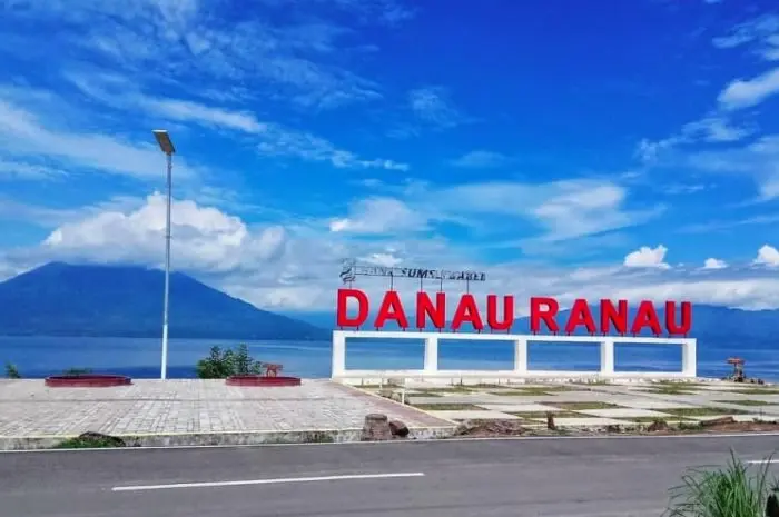 8 Mengenal Destinasi Wisata Danau Ranau Lampung